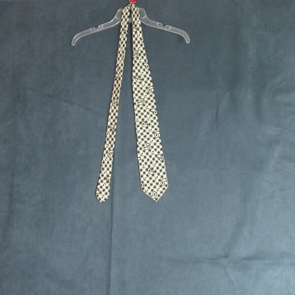 Vtg Hugo Boss Luxury Tie Black Cream Paisley Check Print 60" Silk Necktie Italy - Picture 2 of 7